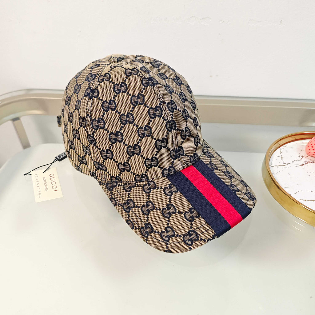 Chic Minimalist Spring Baseball Cap