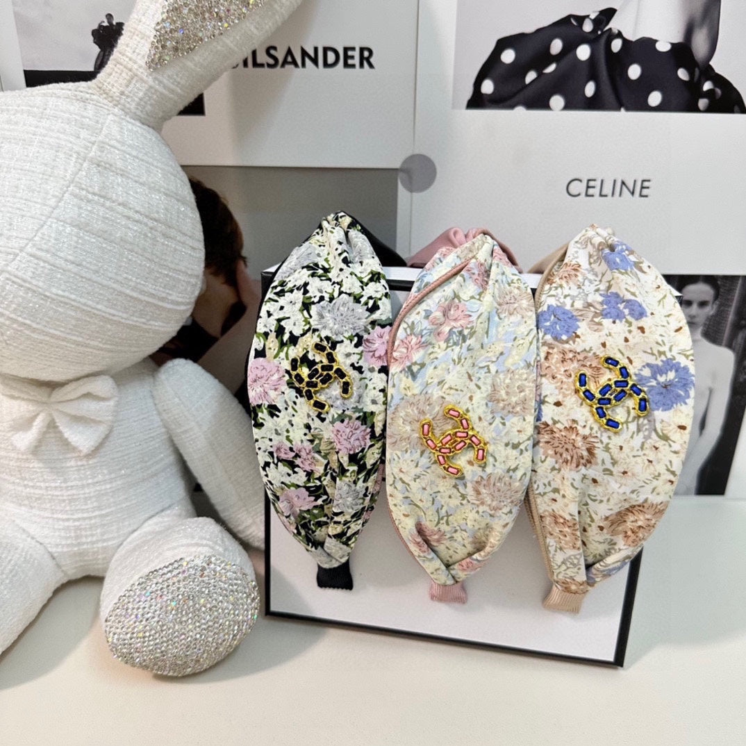 CHANEL COLORFUL FLOWER FABRIC HAIRBAND 877038
