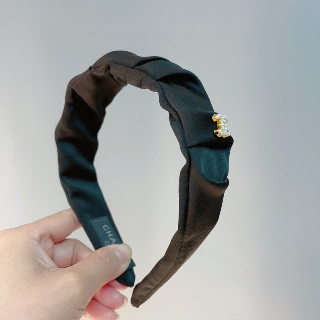 CHANEL BLACK FABRIC HAIRBAND 925661