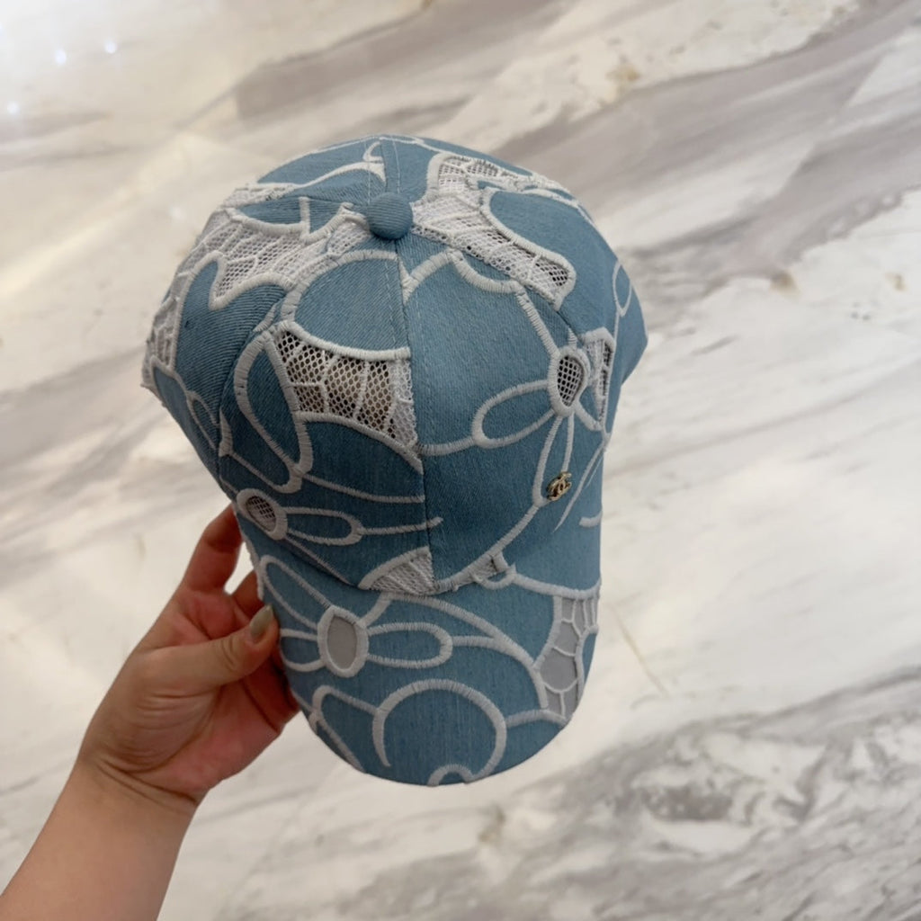 CHANEL LACE FLORAL BASEBALL HAT 672631