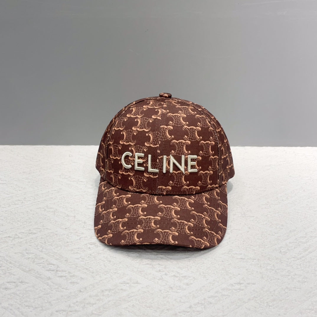 Elegant Curved Bill Baseball Cap