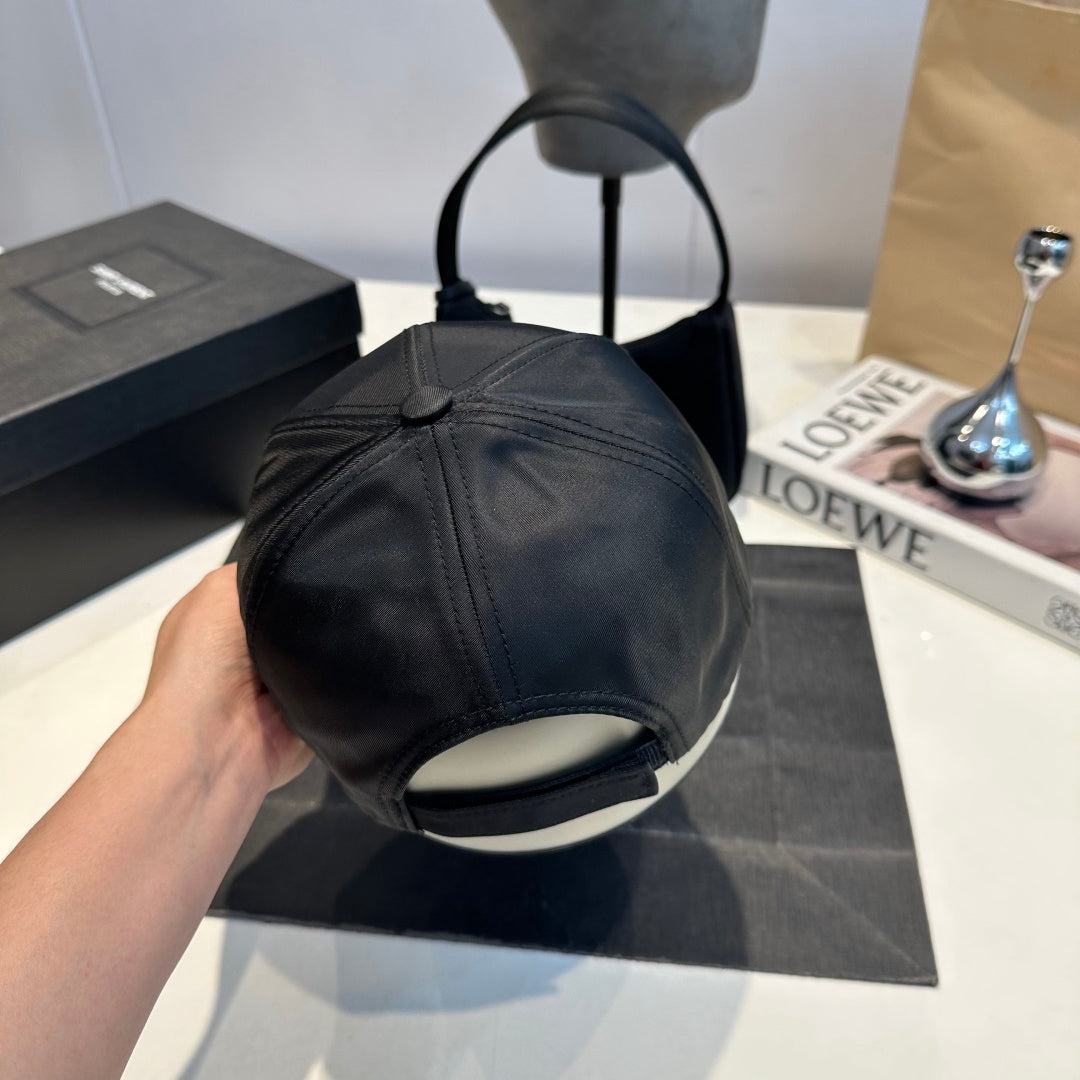 Elegant Embroidered Baseball Cap in Black
