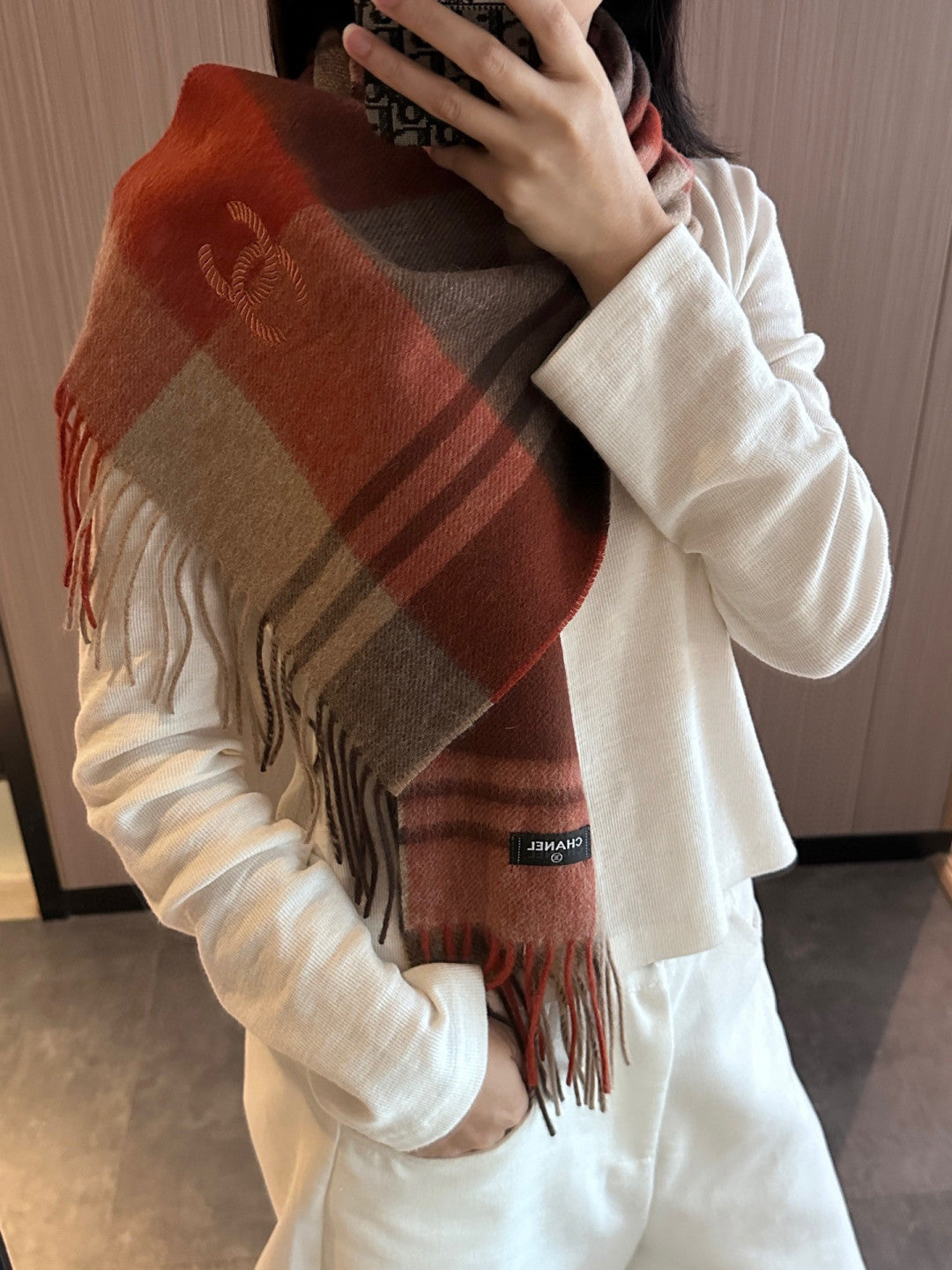 CHANEL 25S SCARF 180 IN CASHMERE 931361