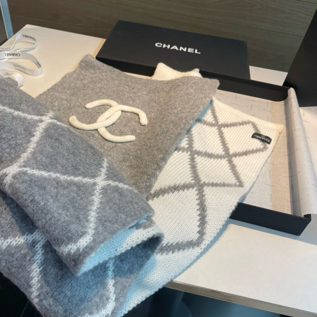 CHANEL 25S SCARF 180 IN CASHMERE 883364