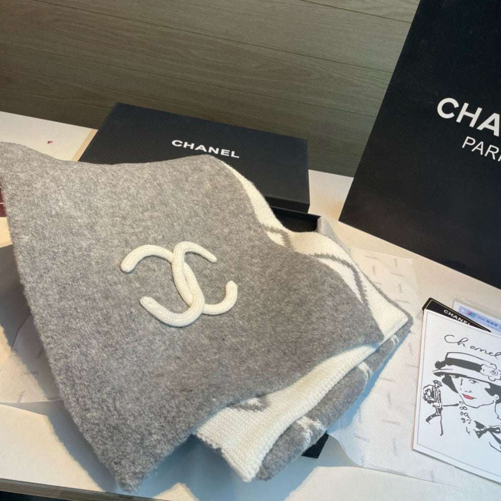 CHANEL 25S SCARF 180 IN CASHMERE 883364