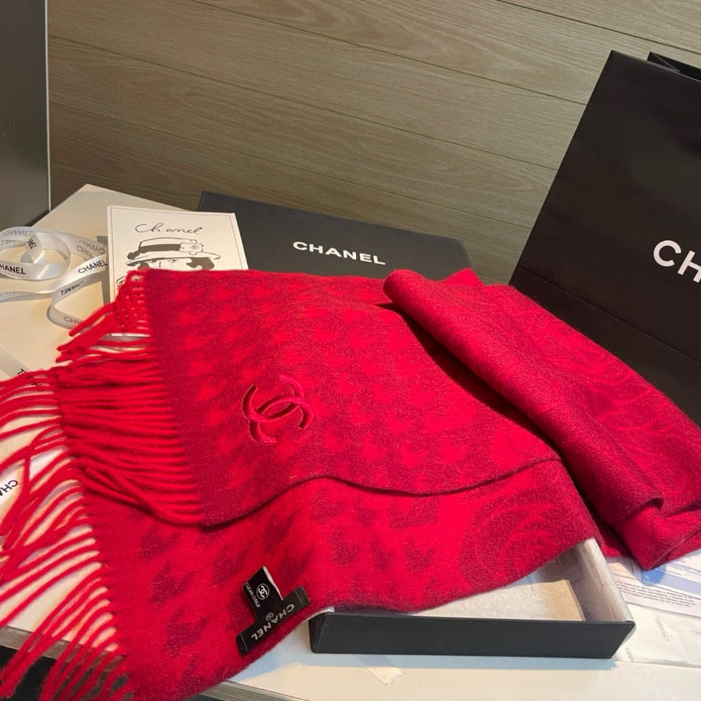 CHANEL 25S SCARF 180 CM IN CASHMERE 942937