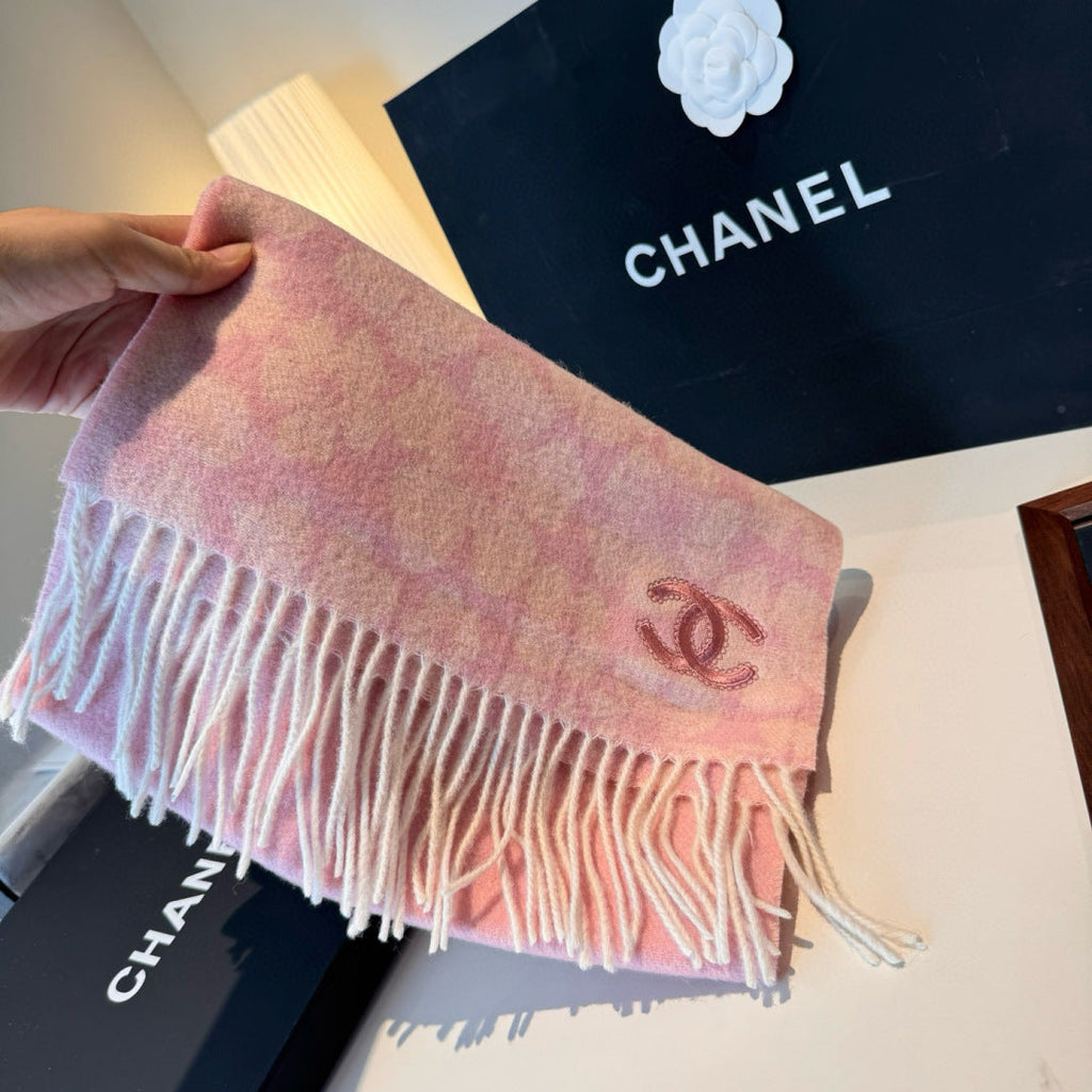 CHANEL 25S SCARF 180 IN CASHMERE 989901