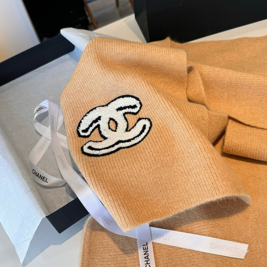 CHANEL 25S SCARF 180 CM IN CASHMERE 944018