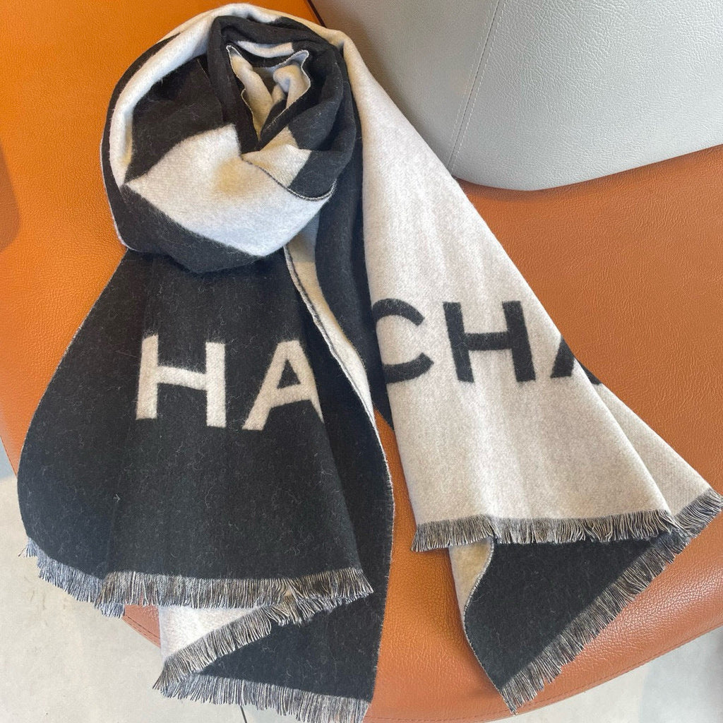 CHANEL 25S SCARF 200 IN CASHMERE 989862