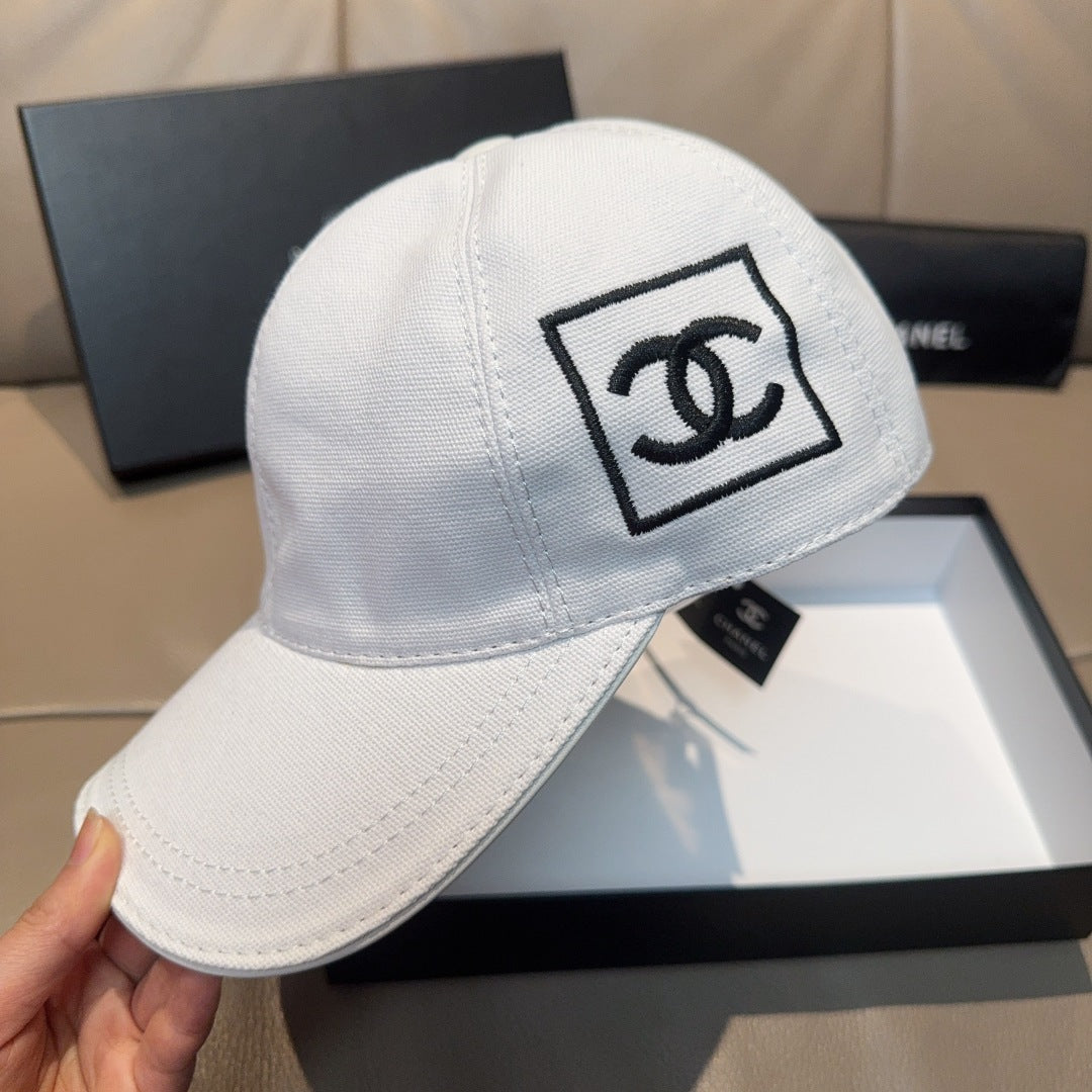 CHANEL BASEBALL HAT IN WHITE DOUBLE C EMBROIDERED 674175