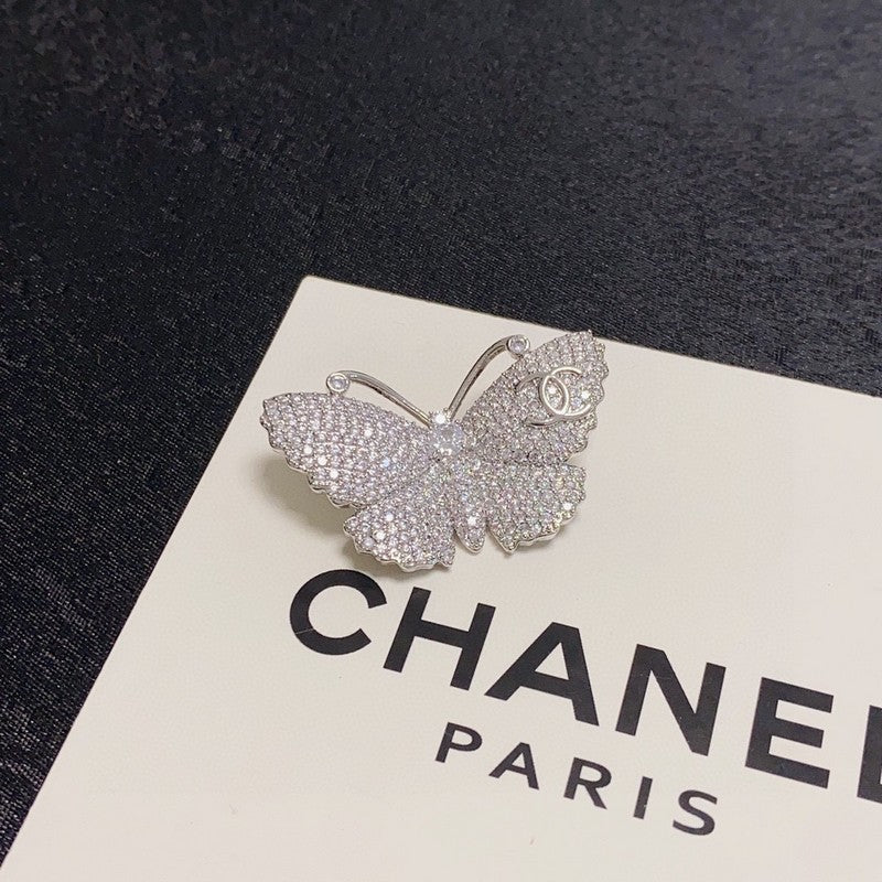 18K  Chanel Full Diamond Butterfly Brooch