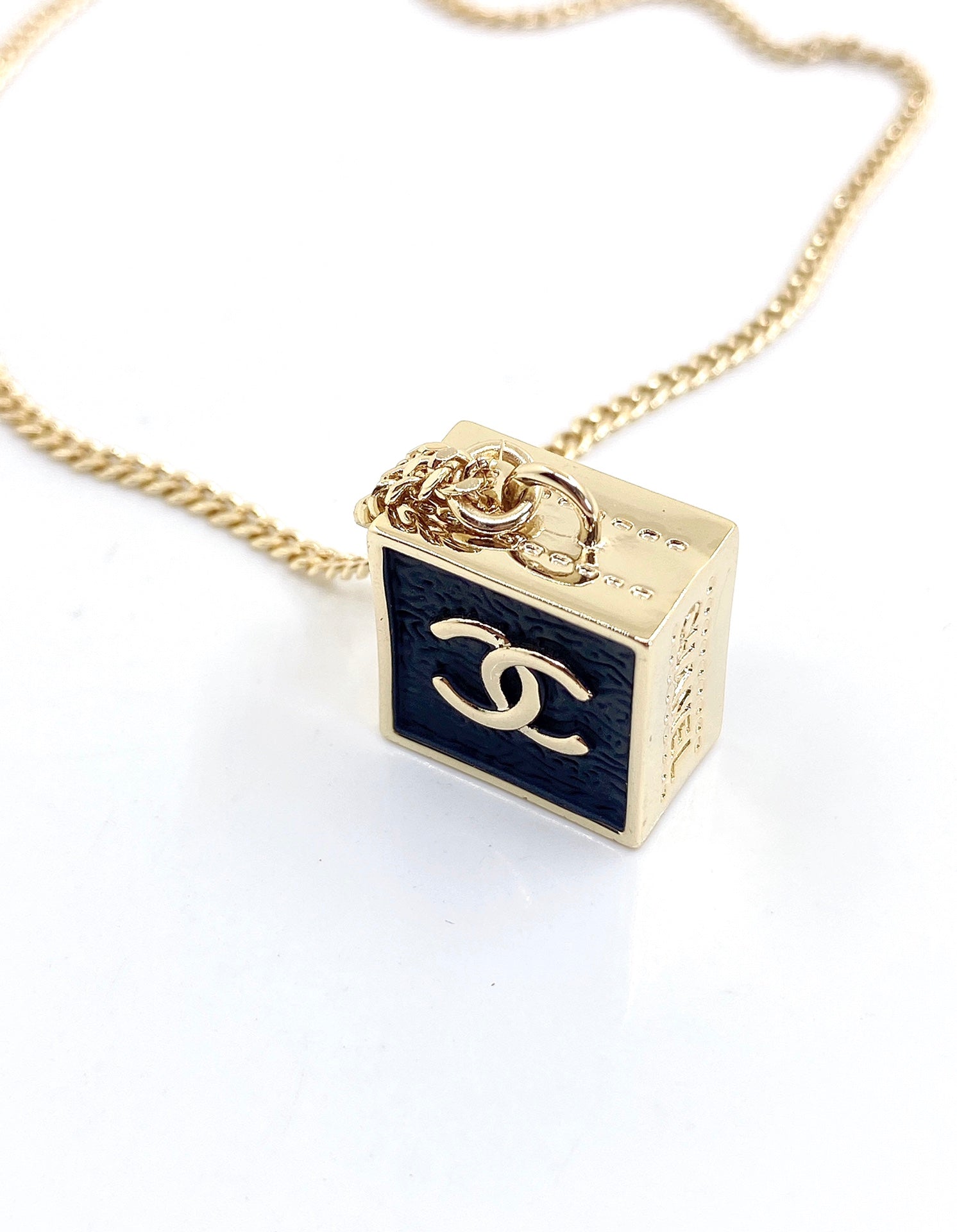 18K  Chanel Square Pendant Necklace