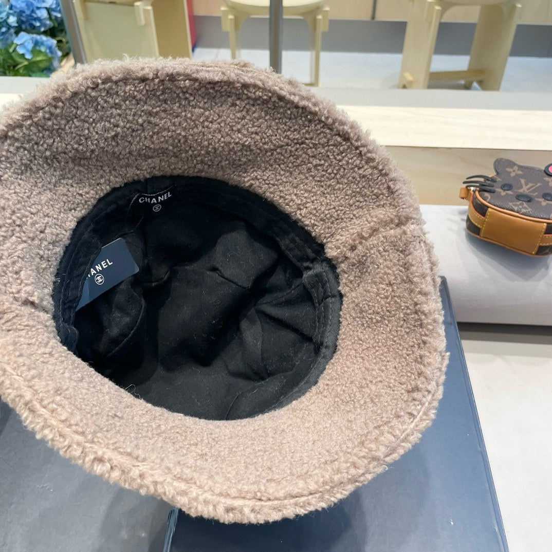 CHANEL BUCKET HAT IN BEIGE MIX WENGE BROWN LAMB WOOL 431623