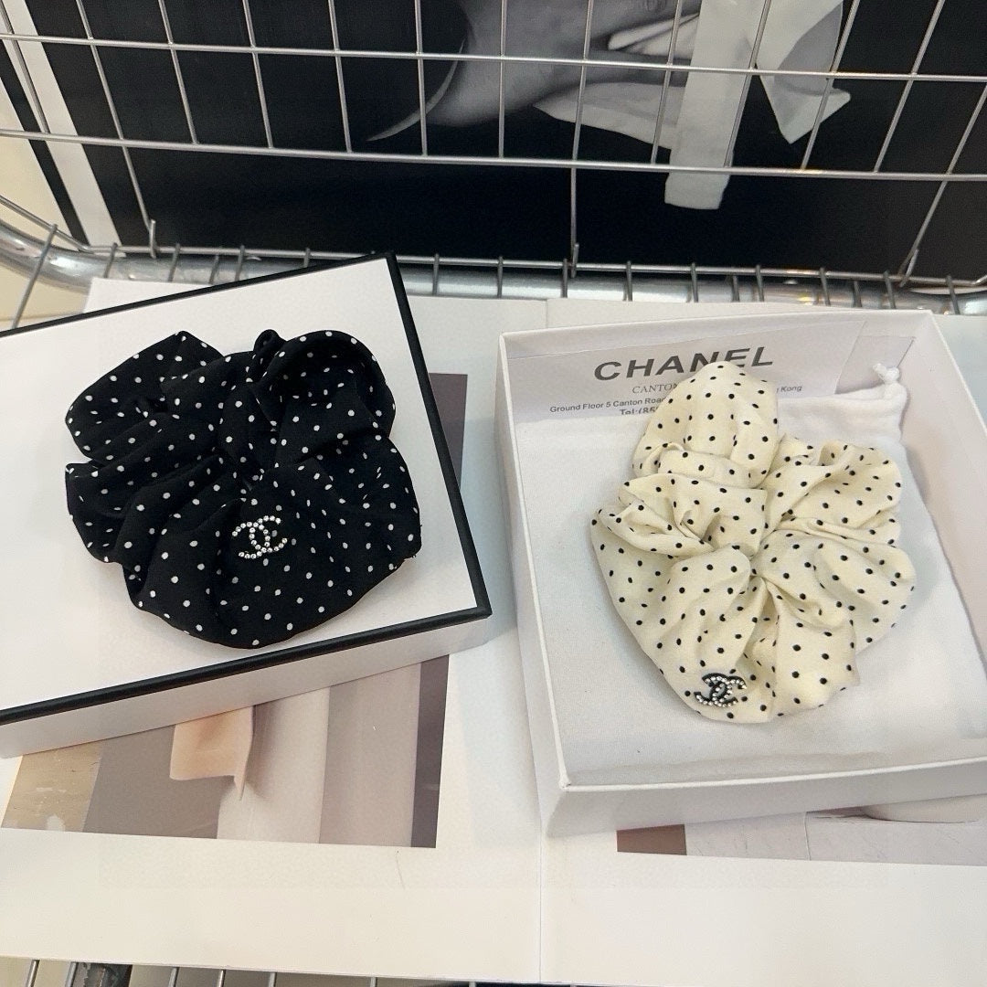 CHANEL BLACK DOT FABRIC SCRUNCHIE 418926