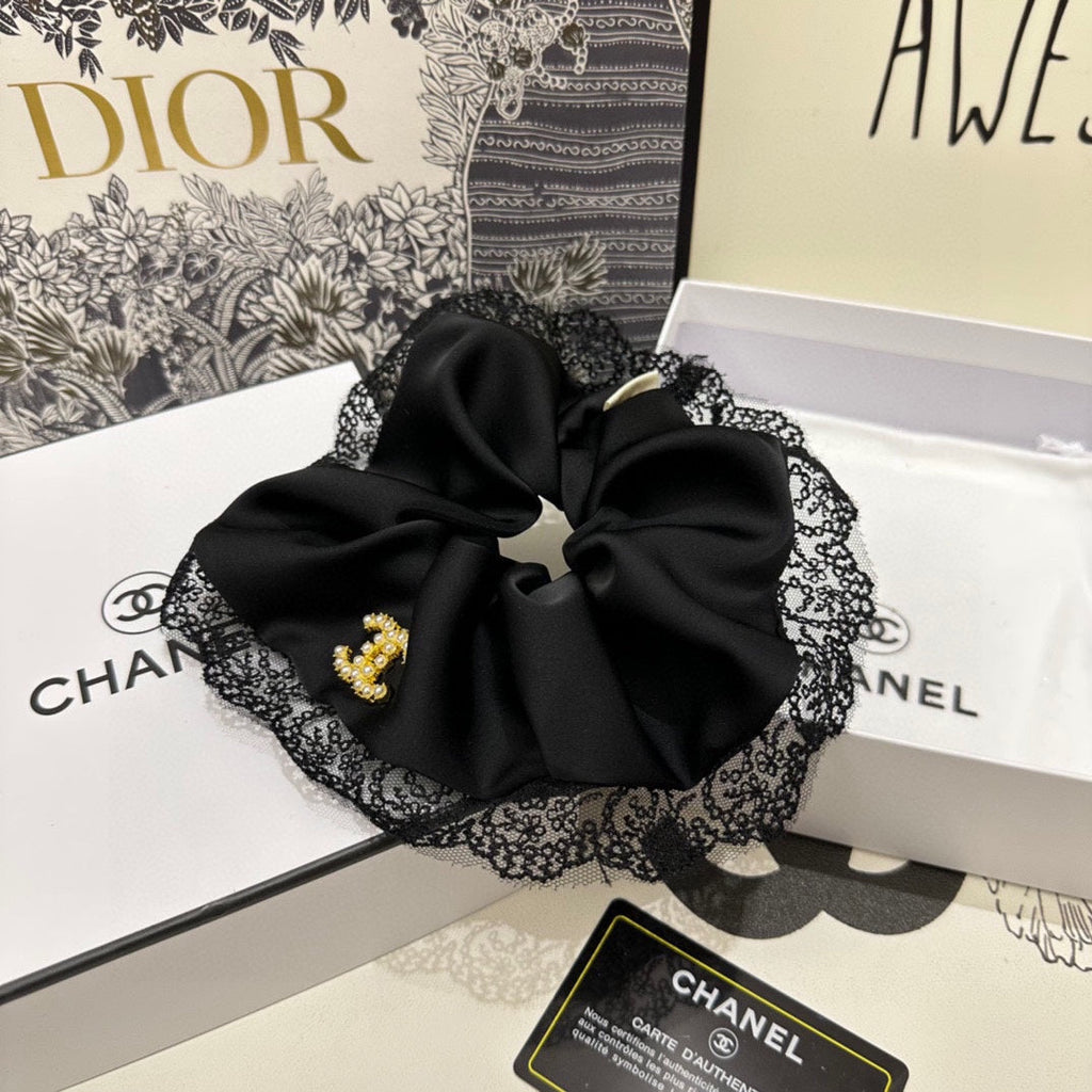 CHANEL BLACK SILK SCRUNCHIE 432826