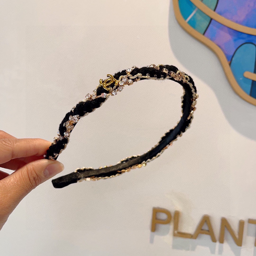 CHANEL BLACK FABRIC WITH CRYSTAL HAIRBAND 417312