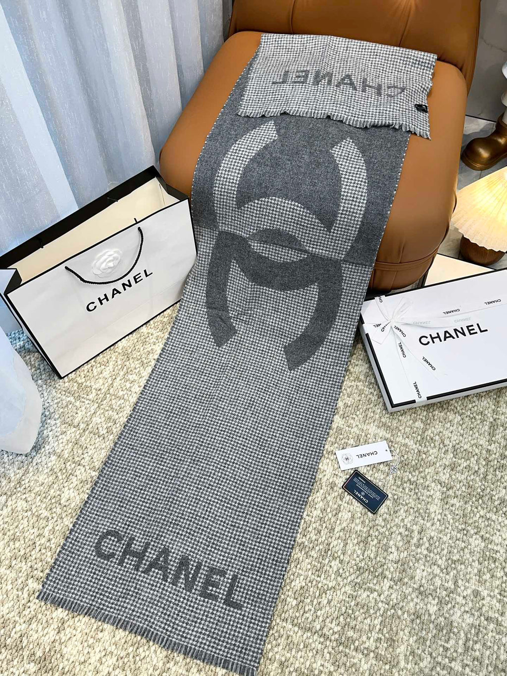 CHANEL HOUNDSTOOTH SCARF 185 CM IN SHADOW GRAY CASHMERE 393122