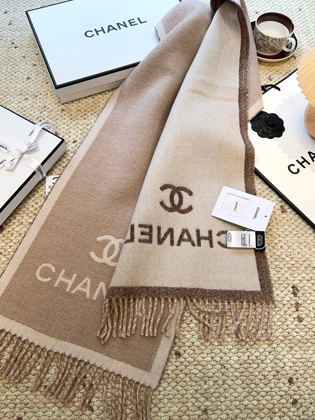 CHANEL 25S SCARF 184 CM IN MERINO WOOL 943169