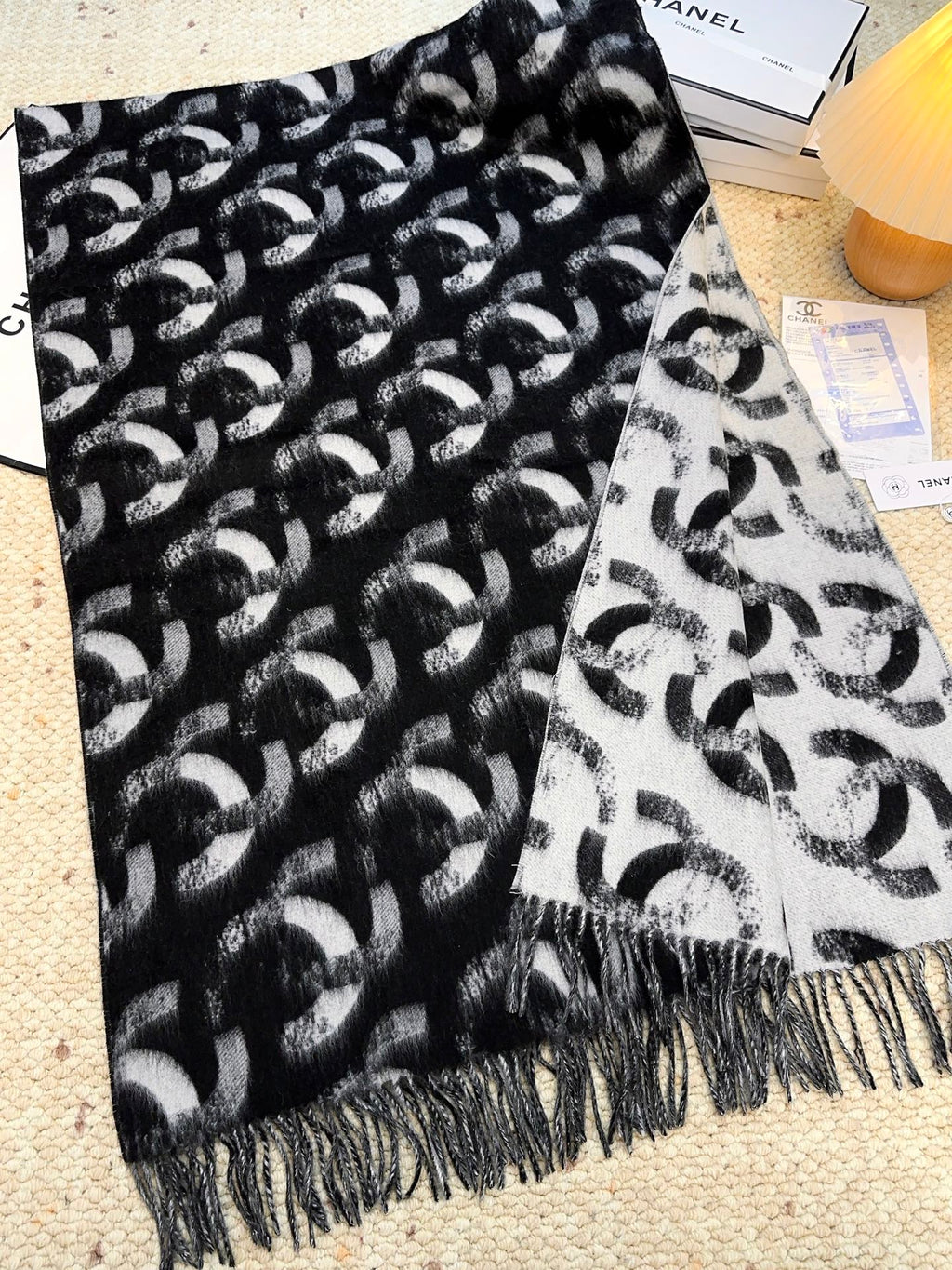 CHANEL 25S SCARF 210 CM IN CASHMERE 943937