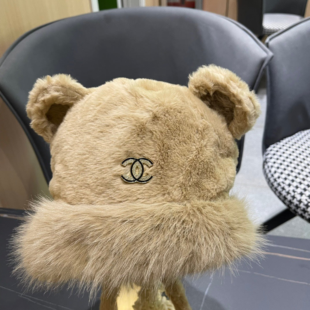 CHANEL BEANIE HAT IN CAMEL BROWN FLEECE AND WOOL 433163