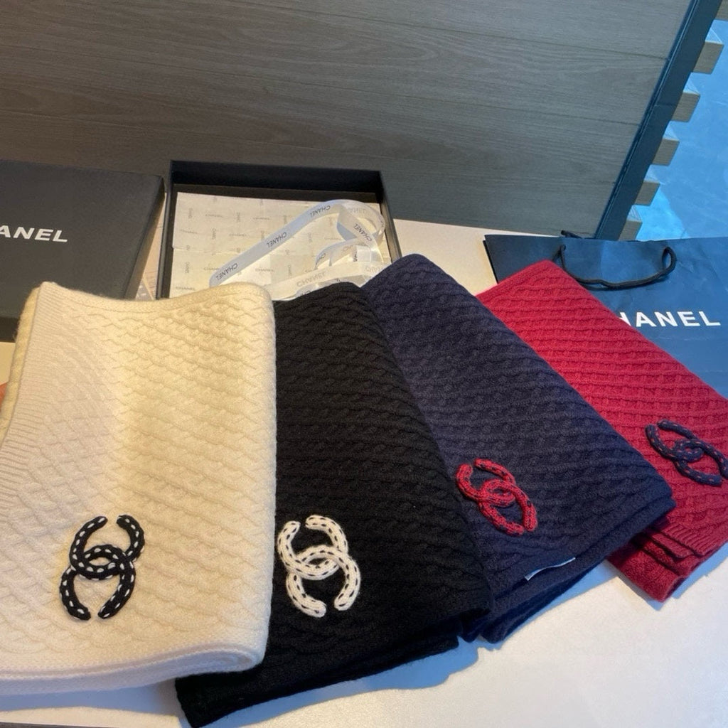 CHANEL SCARF 170 CM IN NAVY BLUE CASHMERE WITH RED LOGO 401991