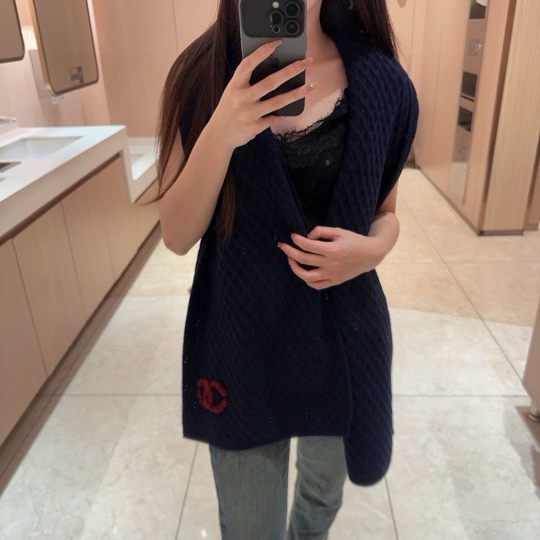 CHANEL SCARF 170 CM IN NAVY BLUE CASHMERE WITH RED LOGO 401991