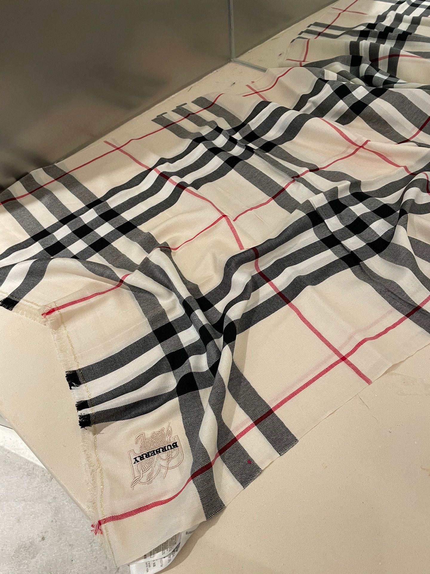 BBR SCARF 200 CM IN CASHMERE 574543