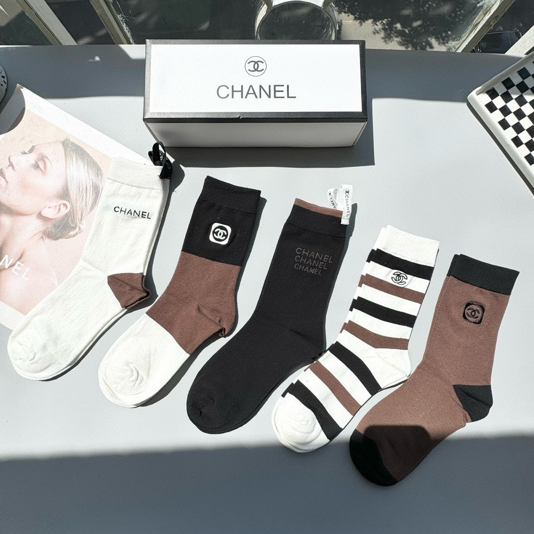 CHANEL CREW SOCKS 409457 ( 1 BOX )