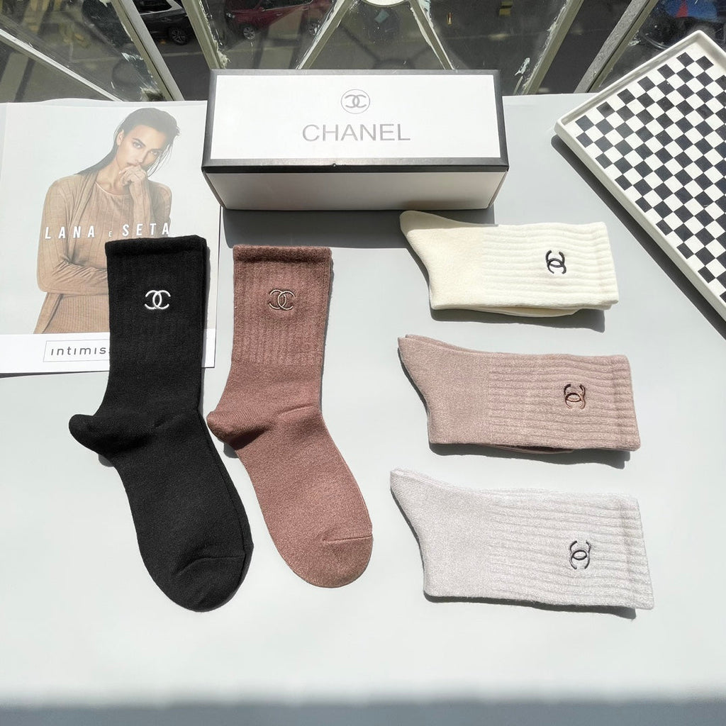 CHANEL CREW SOCKS 416054 ( 1 BOX )