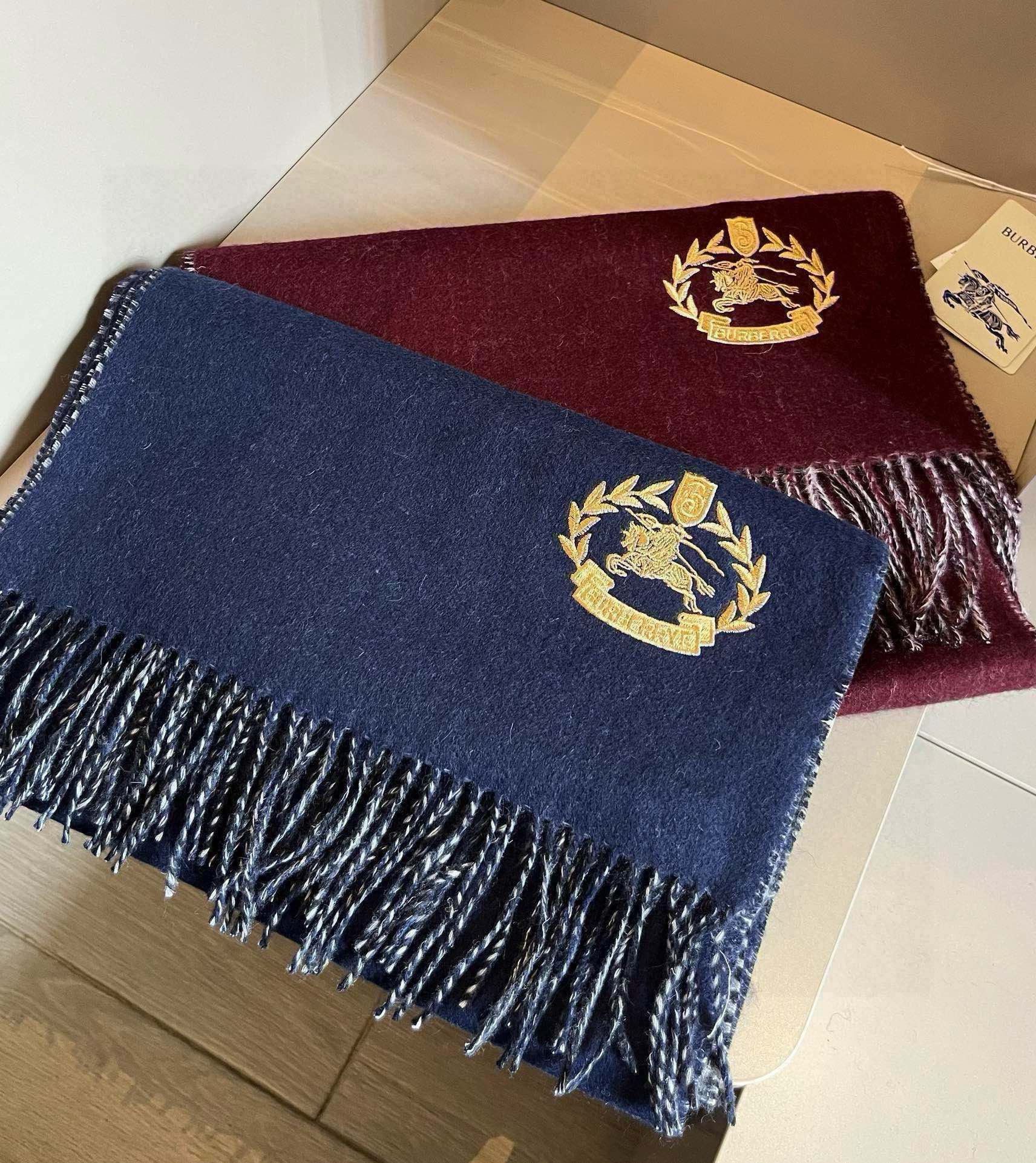 BBR SCARF 180 CM IN CASHMERE 481058